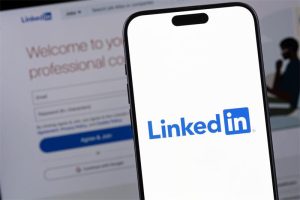 LinkedIn外贸精准获客全流程教学 - 跨境日记